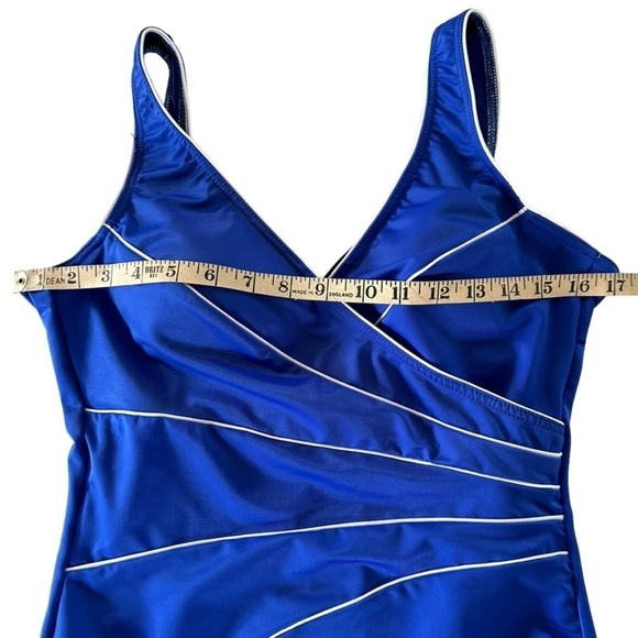 MIRACLESUIT MARINA BLUE WHITE STRIPPED ONE PIECE SWIMSUIT SIZE 12 - Picture 10 of 13
